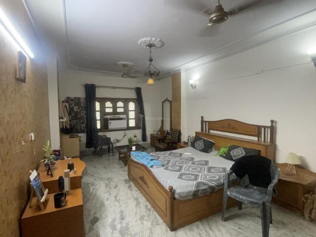 Flat for rent in West Delhi, Deri