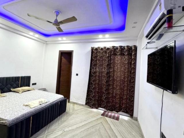 Flat for rent in West Delhi, Deri