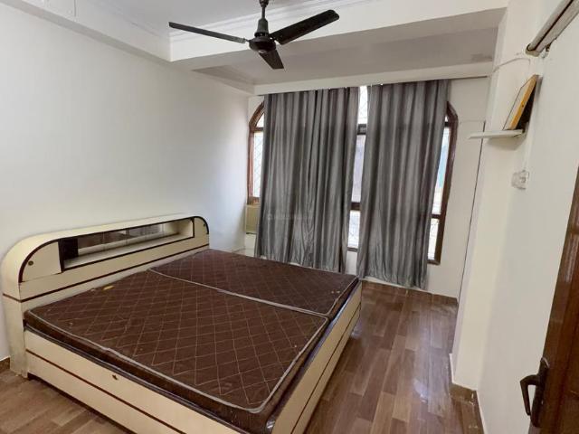 Flat for rent in West Delhi, Deri