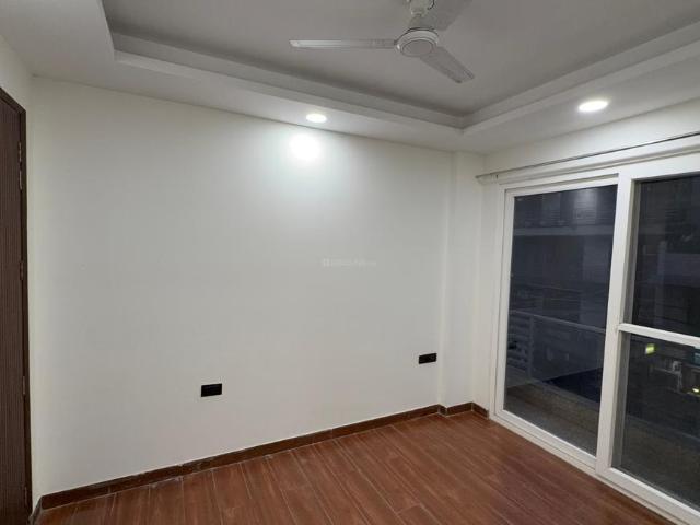 Flat for rent in Anand Parbat, Delhi