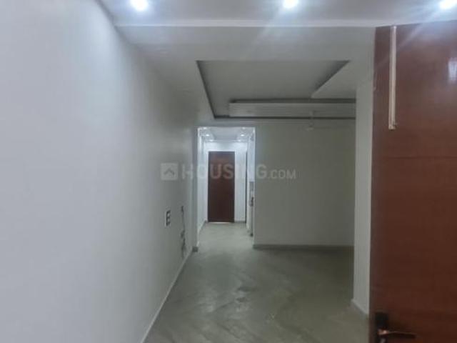 Flat for sale in Anand Parbat, Delhi