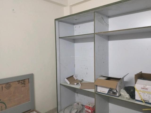Flat for rent in East Delhi, Deri