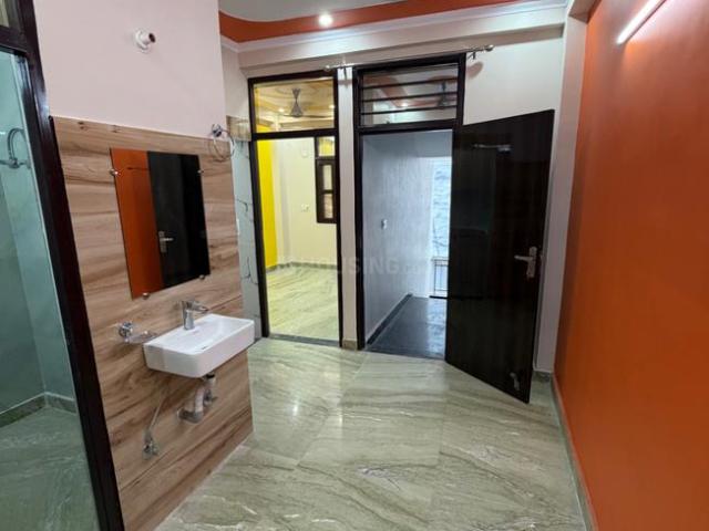 Flat for rent in East Delhi, Deri