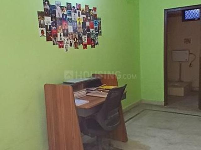 Flat for sale in East Delhi, Deri