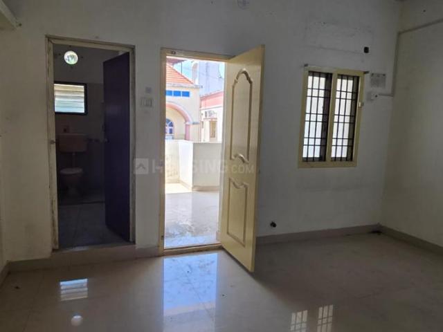 Flat for rent in Perumbakkam, Chennai