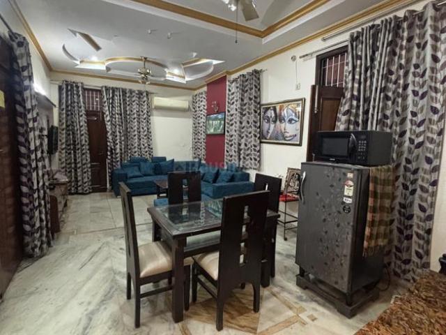 Flat for rent in Pitampura, Delhi