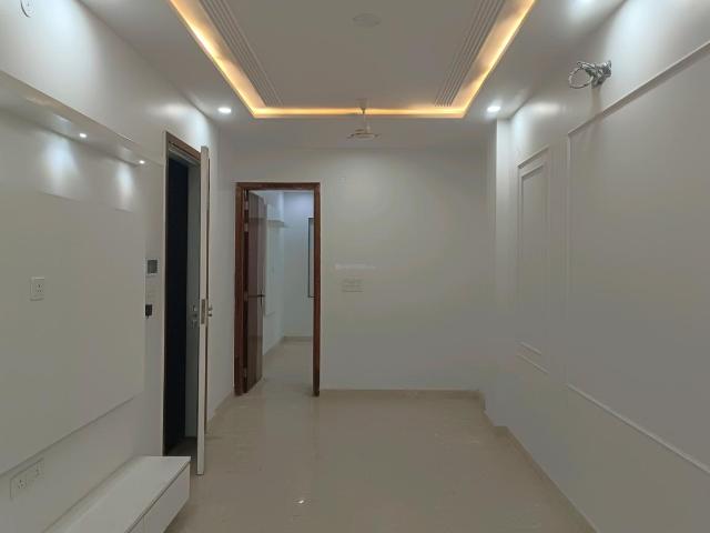 Flat for rent in North West Delhi, Deri