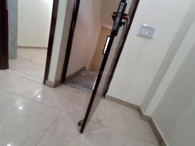 Flat for rent in East Delhi, Deri