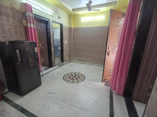 Flat for rent in East Delhi, Deri