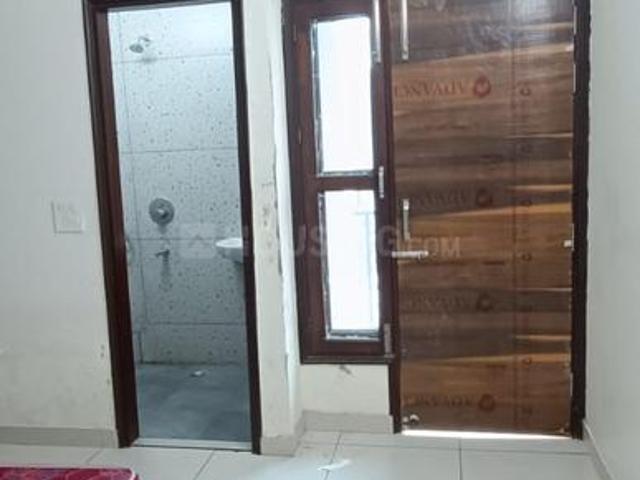 Flat for rent in East Delhi, Deri