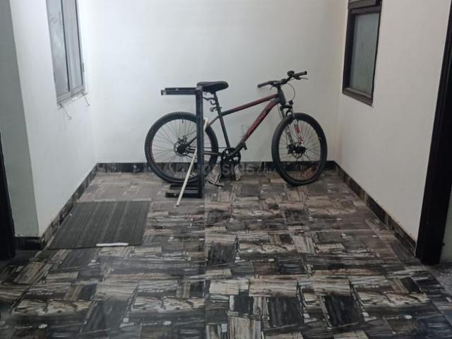 Flat for rent in East Delhi, Deri