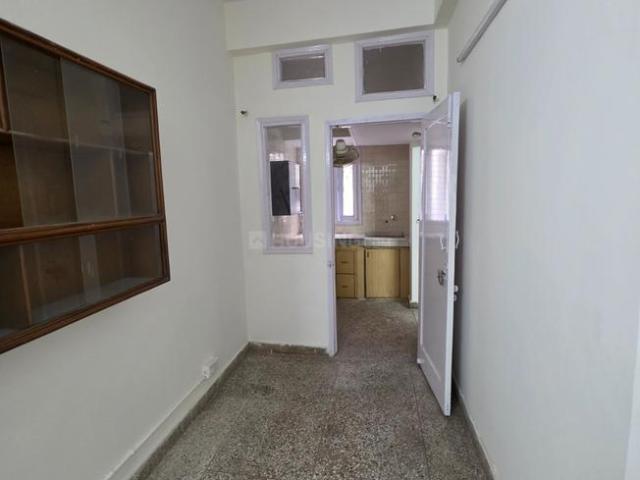 Flat for rent in East Delhi, Deri