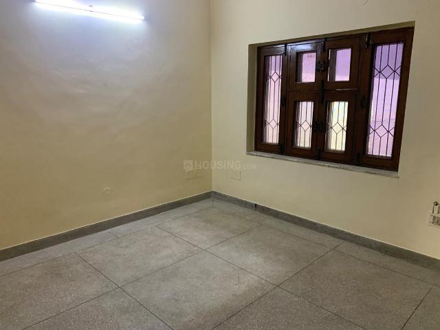 Flat for rent in North West Delhi, Deri