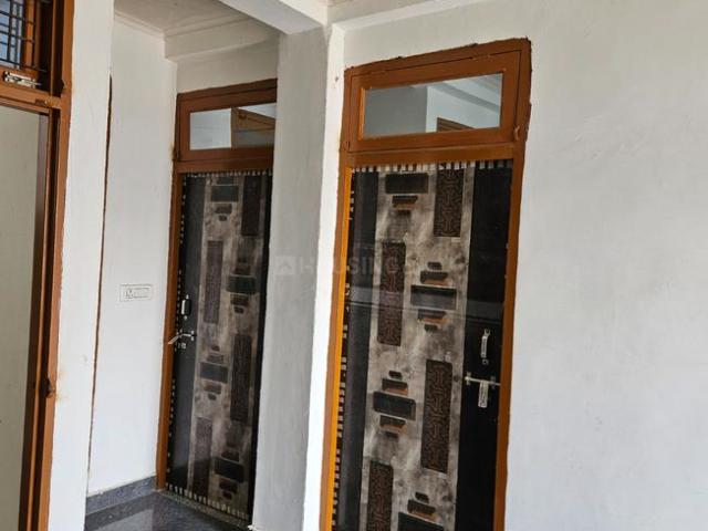 Flat for rent in South West Delhi, Deri