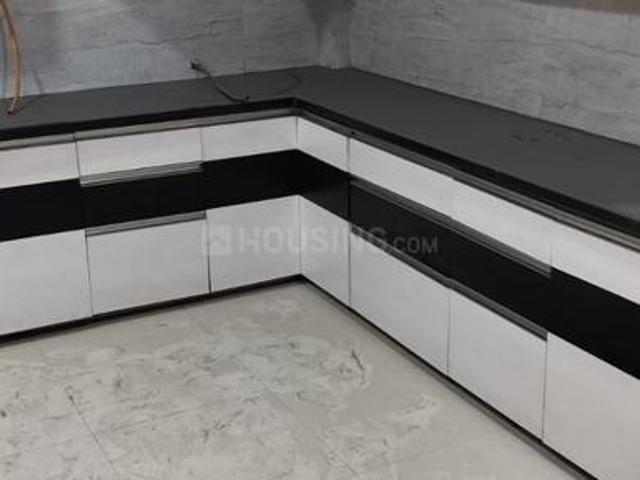 Flat for rent in Madya