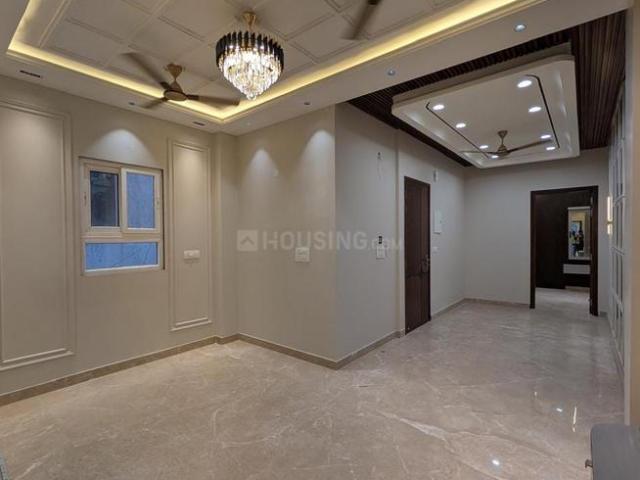 Flat for rent in Rajouri Garden, Delhi
