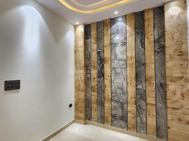 Flat for rent in Rajouri Garden, Delhi