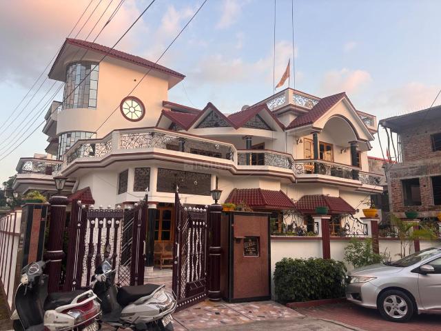 Flat for rent in Dehradun