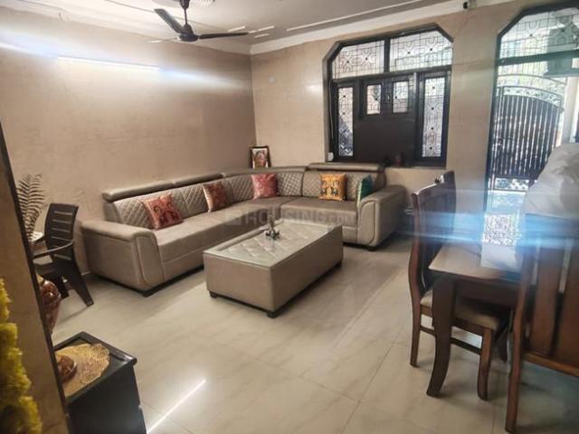 Flat for rent in West Delhi, Deri