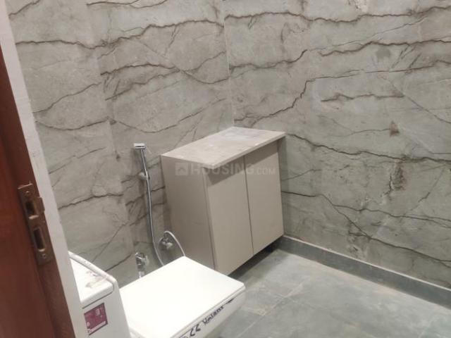Flat for rent in West Delhi, Deri