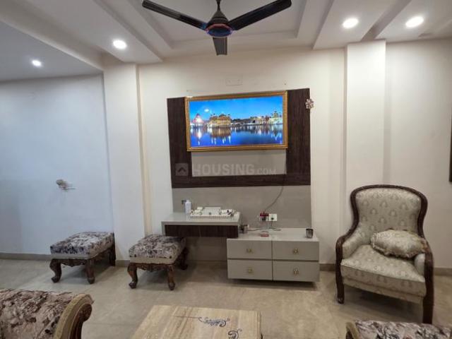 Flat for rent in West Delhi, Deri