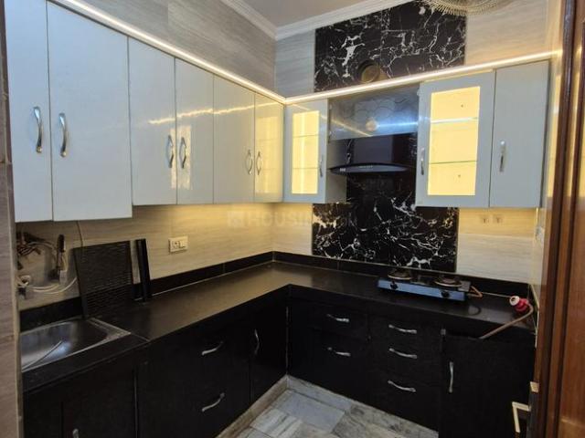 Flat for rent in West Delhi, Deri