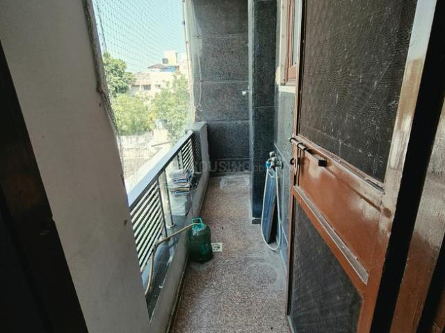 Flat for rent in West Delhi, Deri