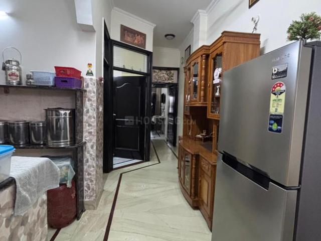 Flat for sale in West Delhi, Deri