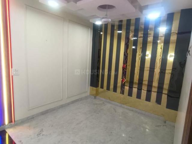 Flat for sale in West Delhi, Deri