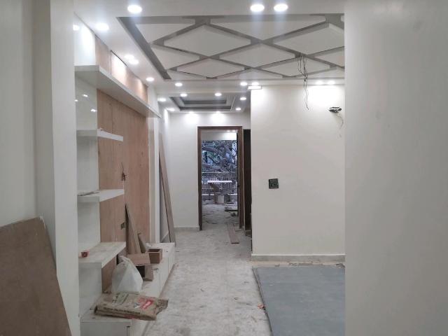 Flat for sale in Delhi