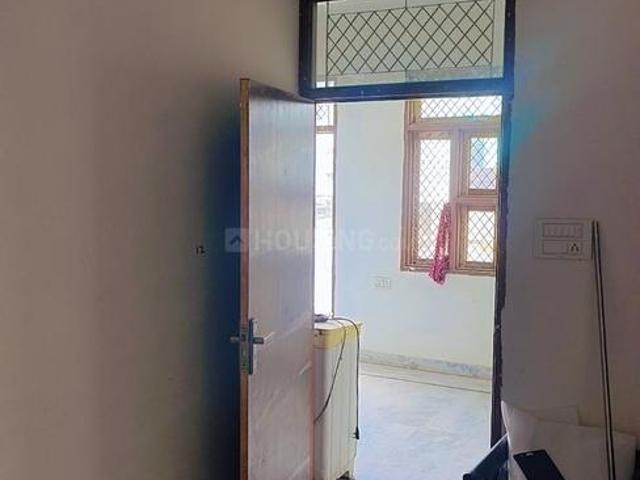 Flat for rent in West Delhi, Deri