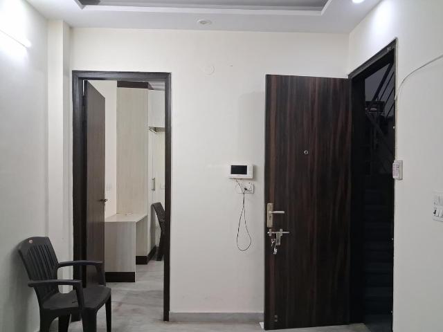 Flat for rent in West Delhi, Deri