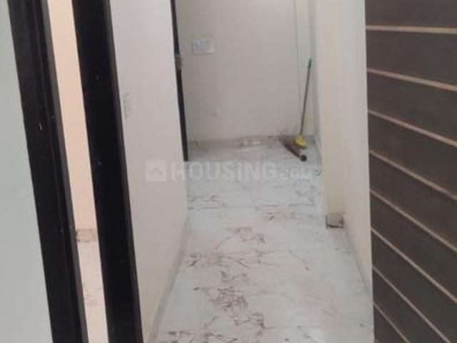 Flat for rent in West Delhi, Deri