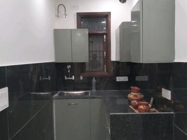 Flat for sale in Abdullahpur