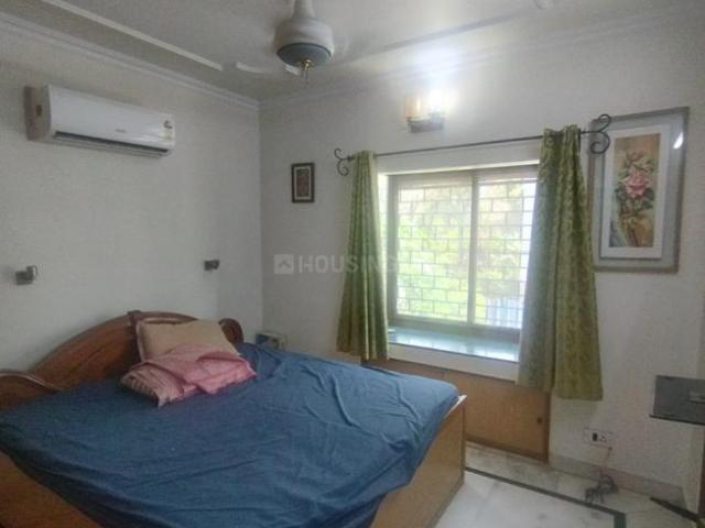 Flat for rent in South Delhi, Deri