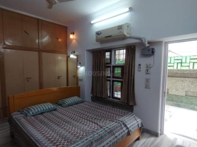 Flat for rent in Deri