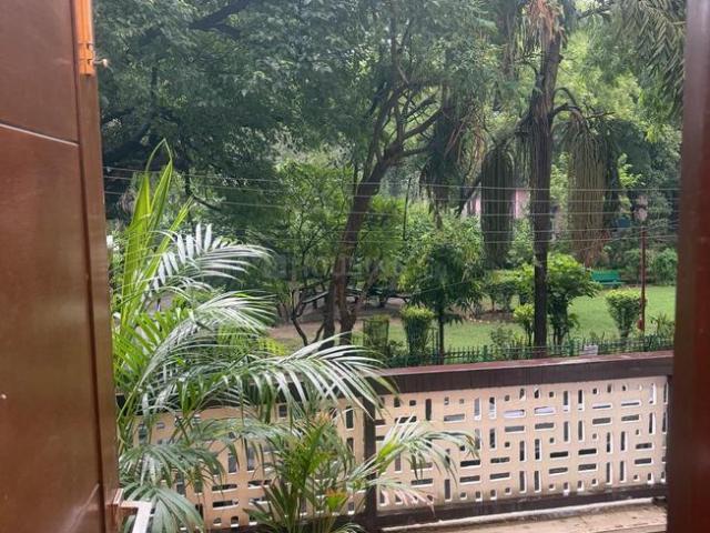 Flat for rent in Deri