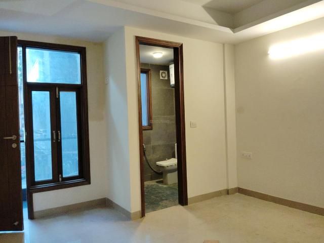 Flat for rent in South Delhi, Deri