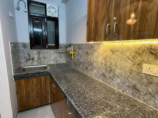 Flat for rent in South Delhi, Deri