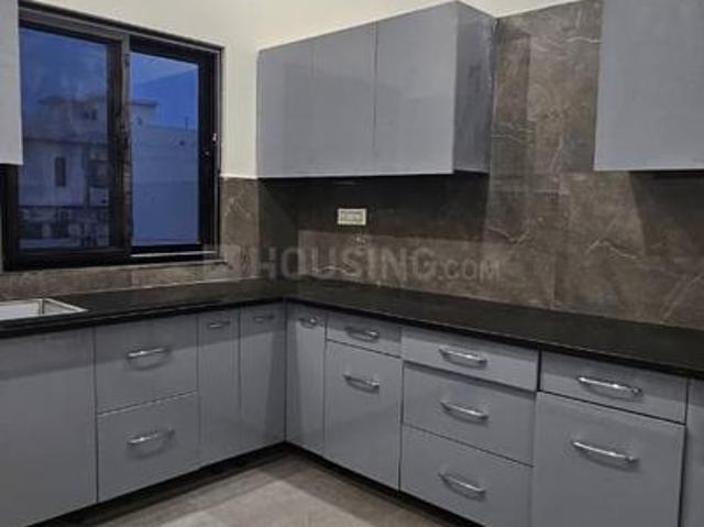 Flat for rent in Un
