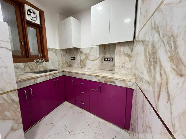 Flat for rent in South Delhi, Deri