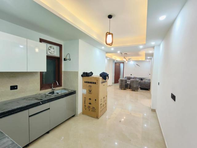 Flat for rent in South Delhi, Deri
