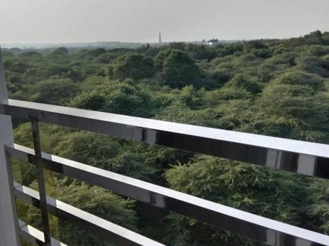 Flat for rent in South Delhi, Deri