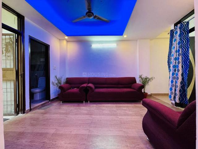 Flat for rent in South Delhi, Deri