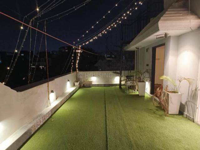 Flat for rent in South Delhi, Deri