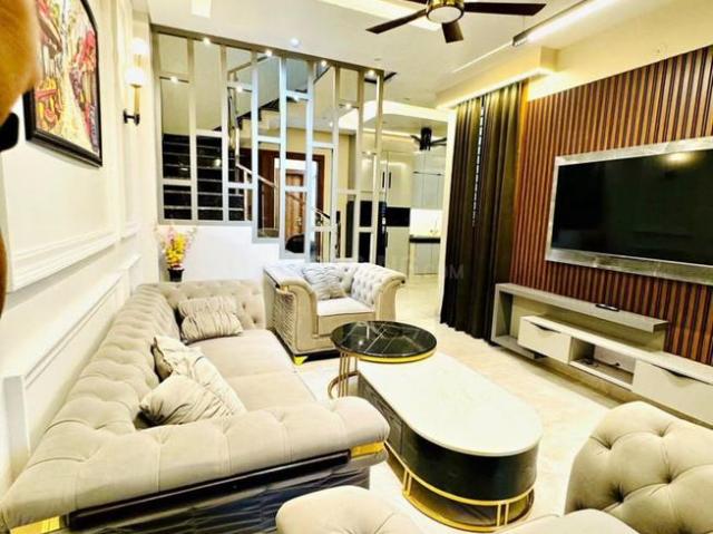 Flat for rent in Saket, Delhi