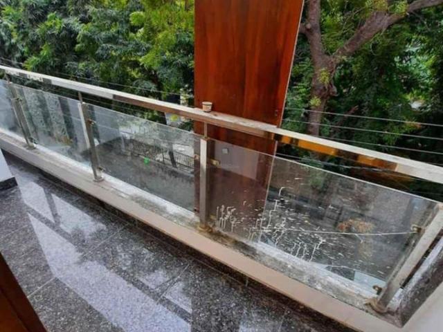 Flat for rent in South Delhi, Deri