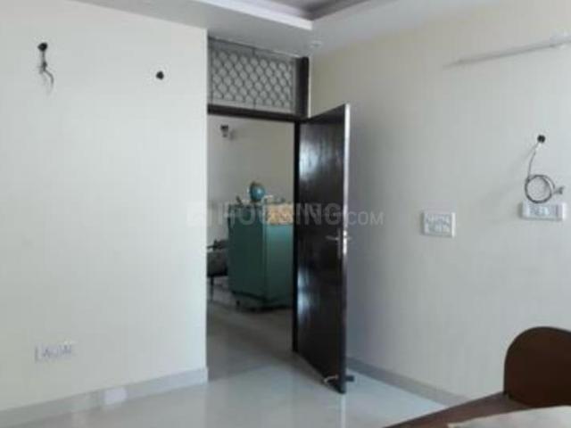 Flat for rent in Deri