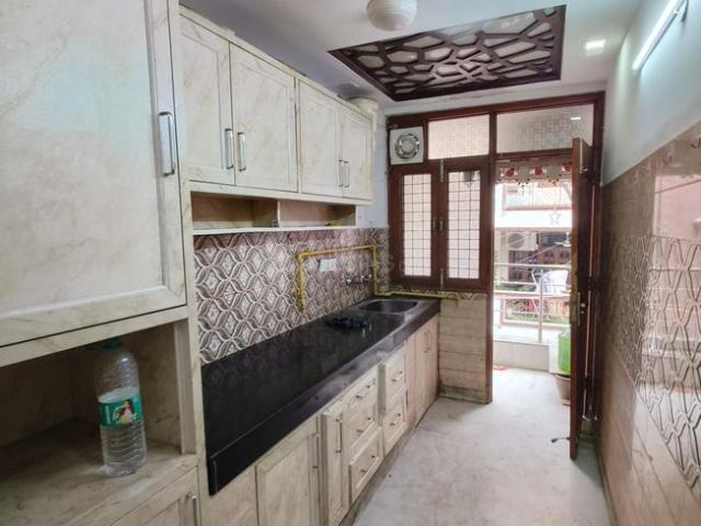 Flat for rent in Deri