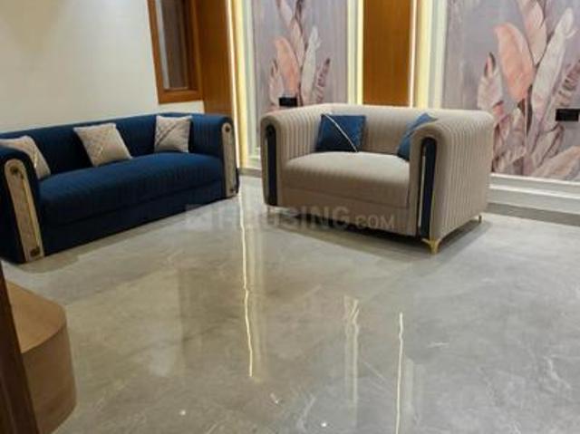 Flat for rent in Deri